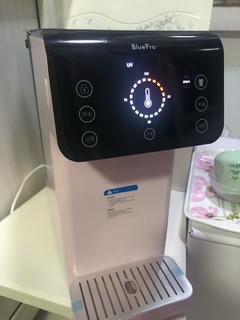 博樂寶CNF50-10(B20-PRO)臺(tái)式凈飲機(jī)深度評(píng)測(cè) 顏值與實(shí)力的博弈